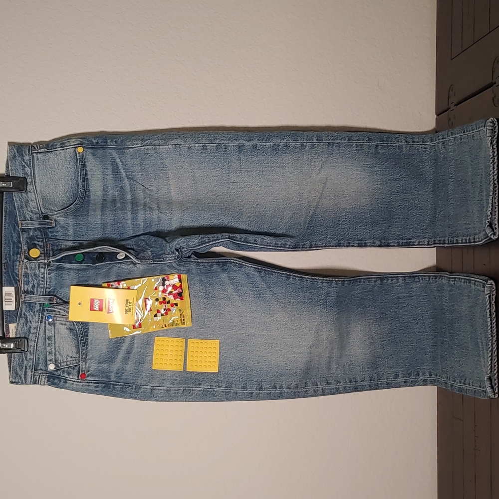 Levi's×LEGO collaboration gear! One pair of Jeans Levi 501 93' Straight - NWT